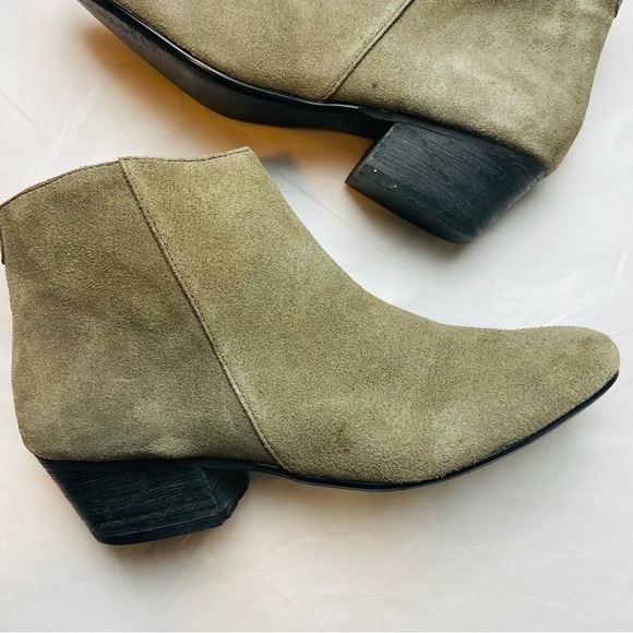 Kelsi Dagger Tan Suede Booties - Picture 2 of 12